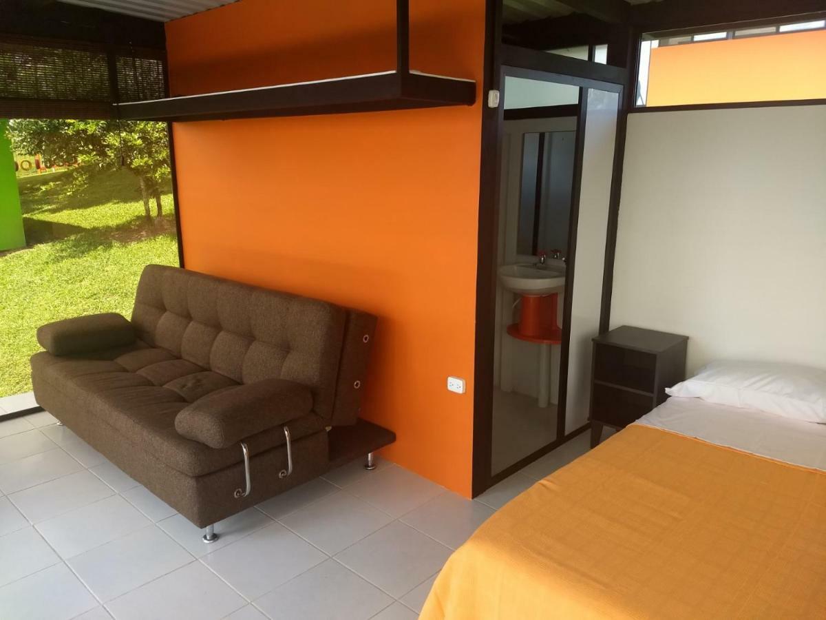Отель Glamping - Calochorno Алькала Экстерьер фото
