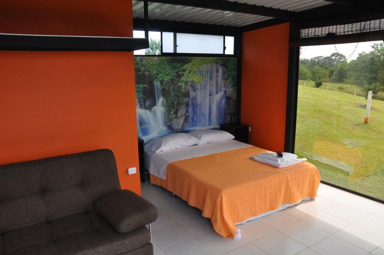 Отель Glamping - Calochorno Алькала Экстерьер фото